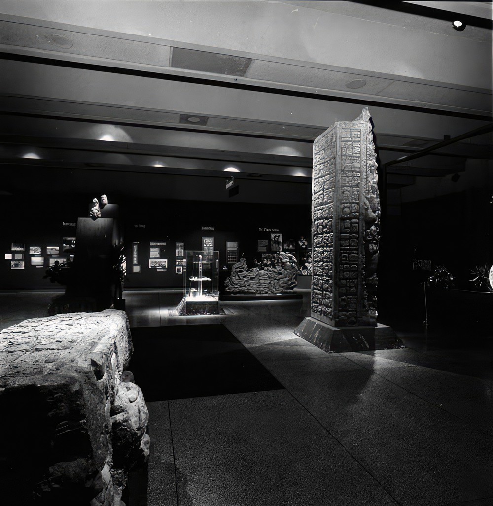 copan-exhibit-in-museum-of-science-june-1981_f66f9834-8015-4e13-96c8-000726bf431d.jpg