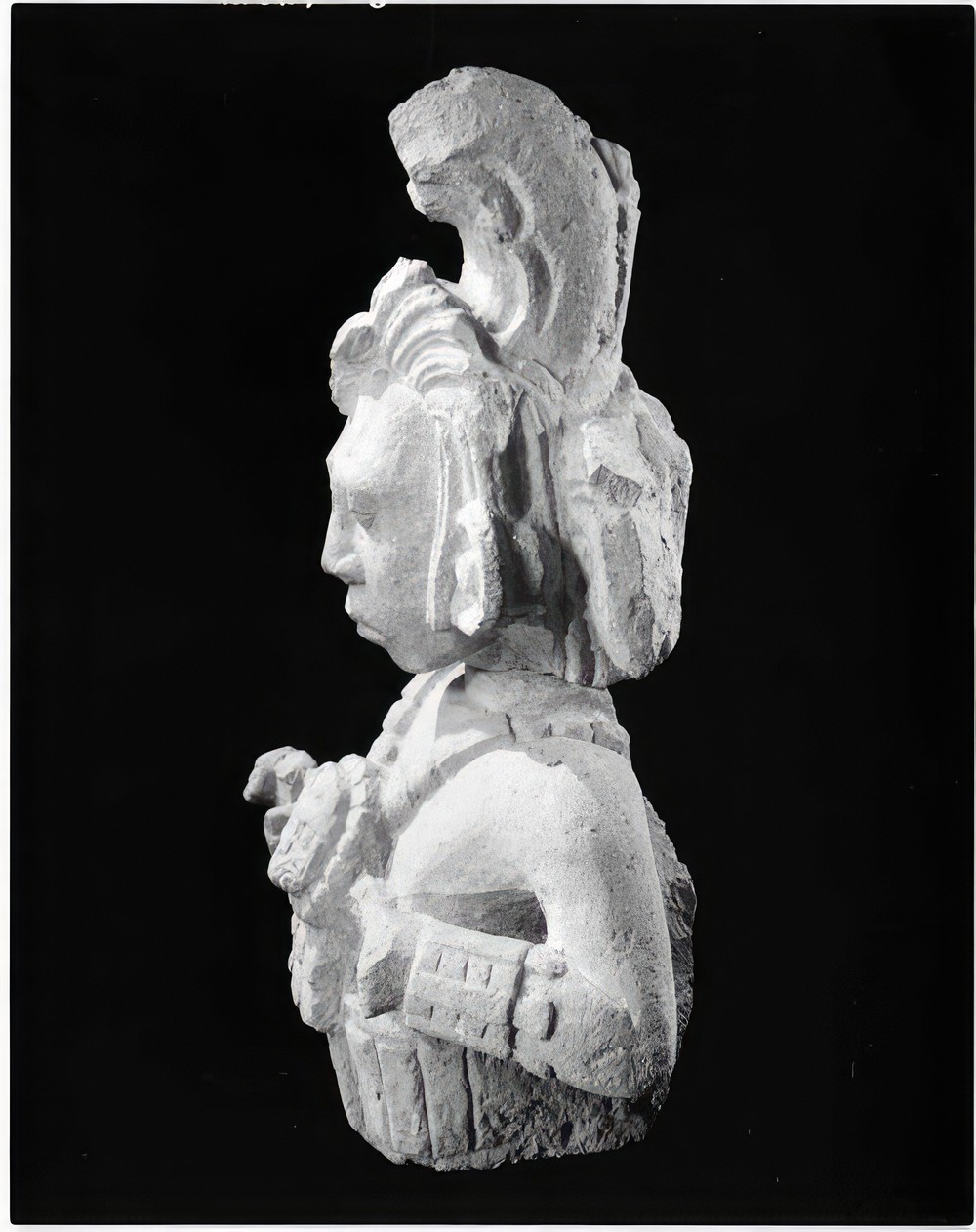 head-and-torso-of-maize-god_63f0121b-ecf4-45d6-a6df-dd98260257c7.jpg