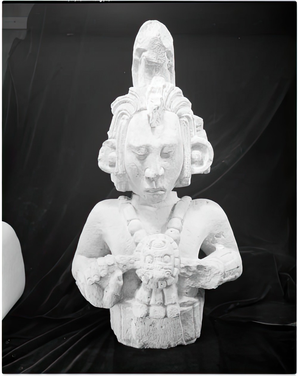 head-and-torso-of-maize-god_7924b4b6-8688-4806-8260-944004b5fa00.jpg