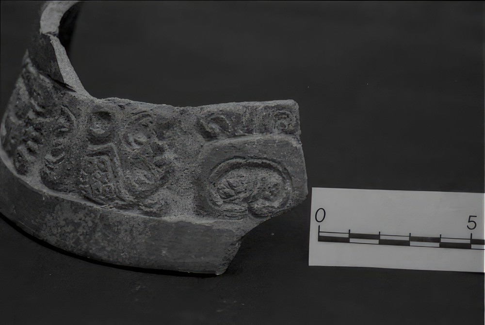 sherd-from-copan_183778a9-3c5b-4db7-b0d1-29d92027af37.jpg