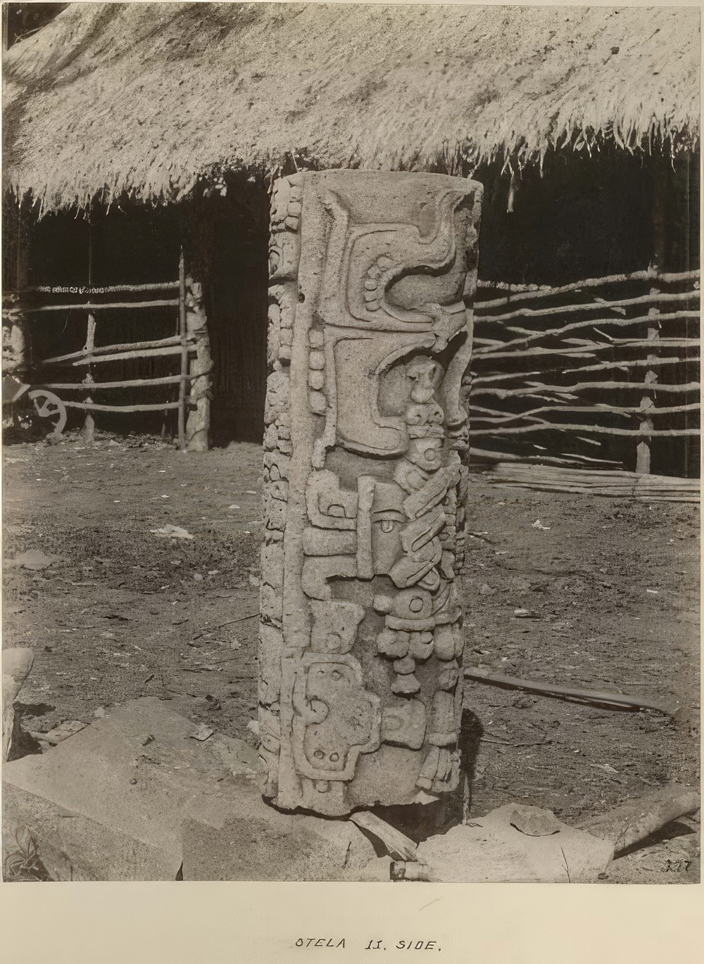 side-view-of-circular-stela-11_6c851a3d-aca7-44c8-bf87-cca91b6084c6.jpg