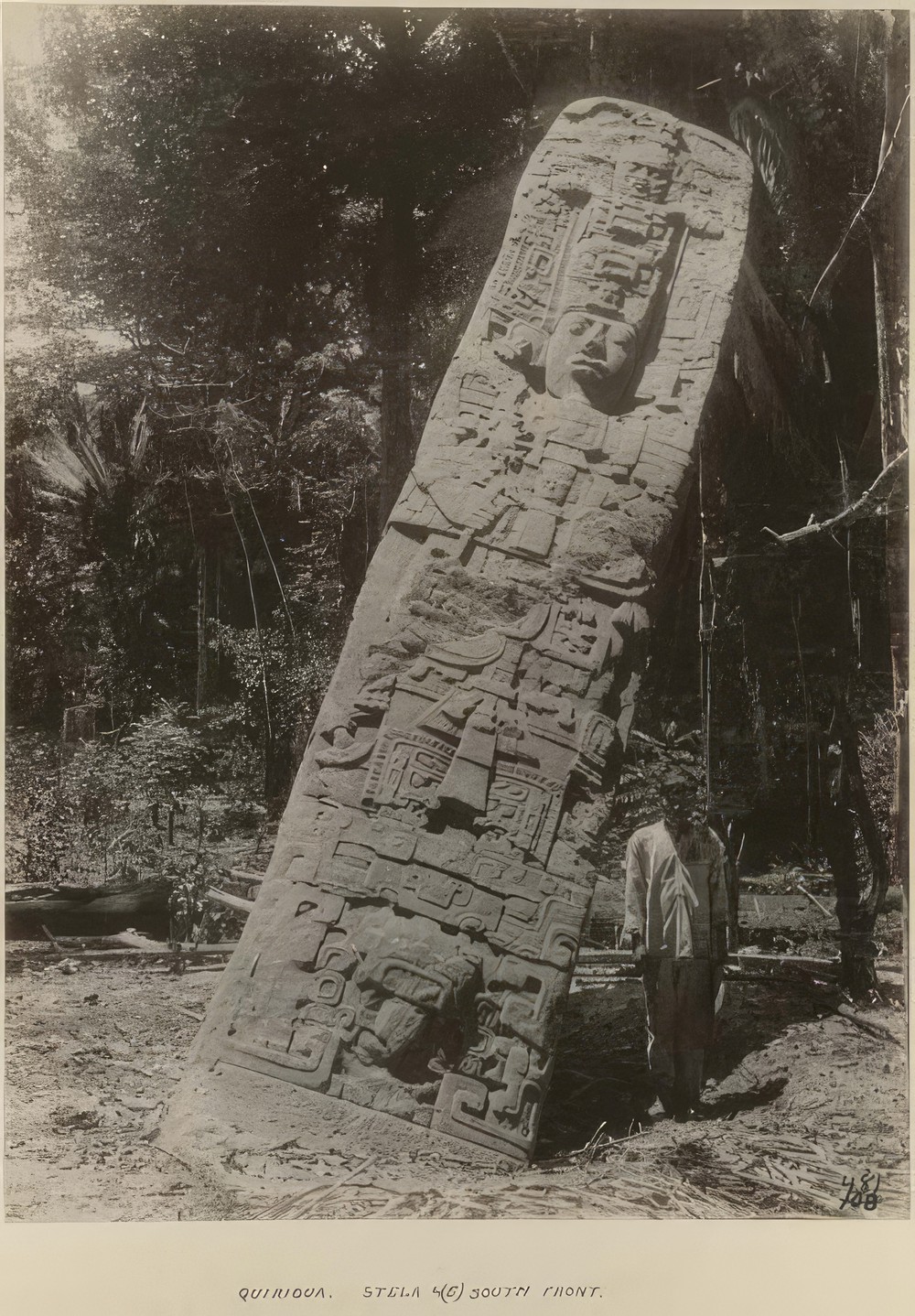 south-front-side-view-of-stela-4e_975bb706-fd62-4907-9eb6-f53cefecb2a3.jpg