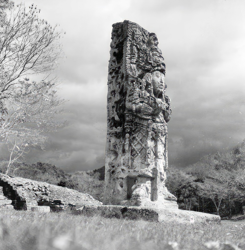 stela-h-at-copan_dd440203-4d20-4221-9abe-826b00f90c09.jpg